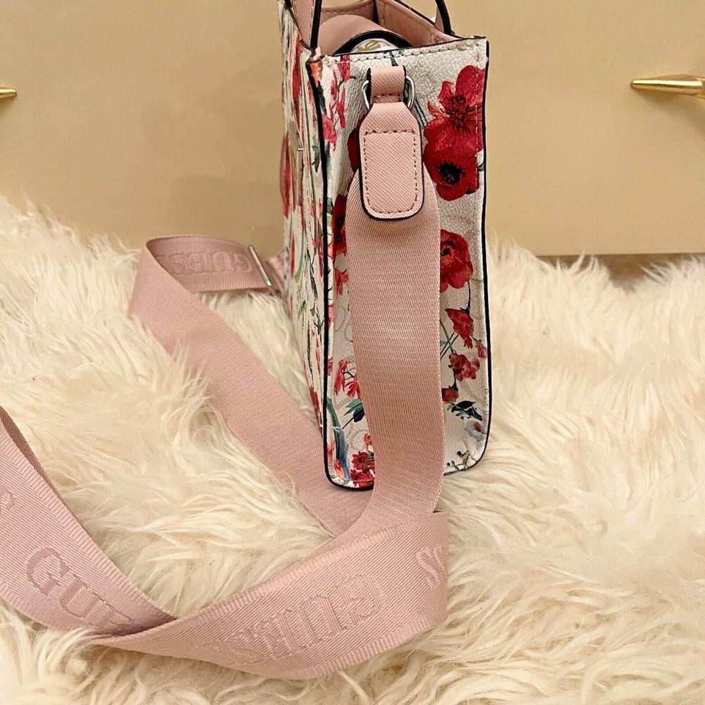 Guess Lyle Mini Floral Print Boho Crossbody Hand Shoulder Bag White Pink NWT - Picture 3 of 8